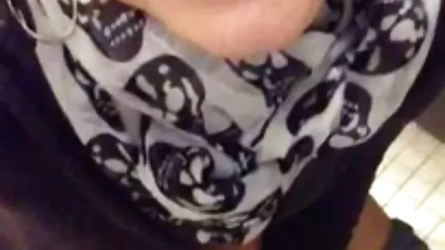 Fille avec une bite baise un homme avec une films x arabes chatte