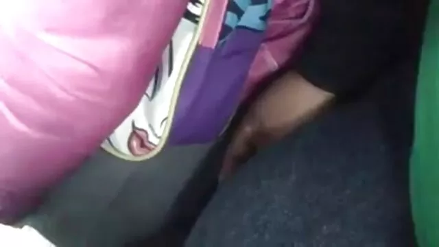 Plantureuse DP au chocolat noir les films x en arabe elle-même sur cam