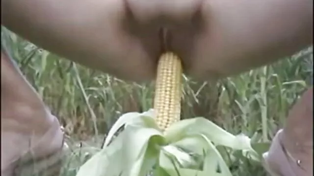 MILF chaude se prend une éjaculation interne film sex arabe gratuit