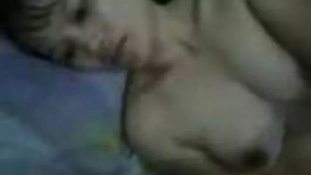 Bei Mutti werd ich porno avec des arabes sputz